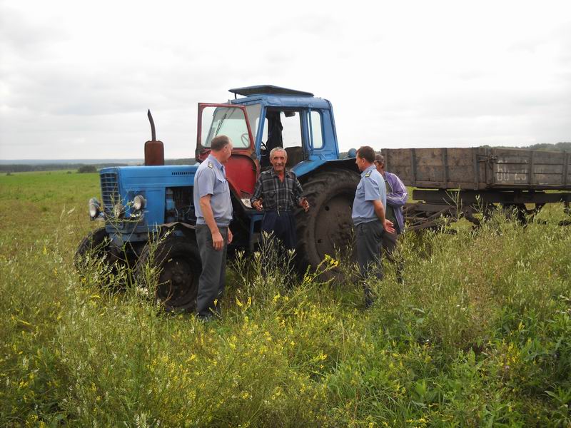 Операция "Трактор": в Вурнарском районе проведен совместный рейд инспекторами Гостехнадзора четырех районов